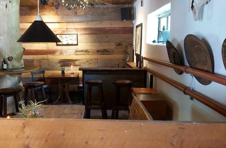 Punttilan pop-up-kahvila – Pop-up-caféet i Punttila