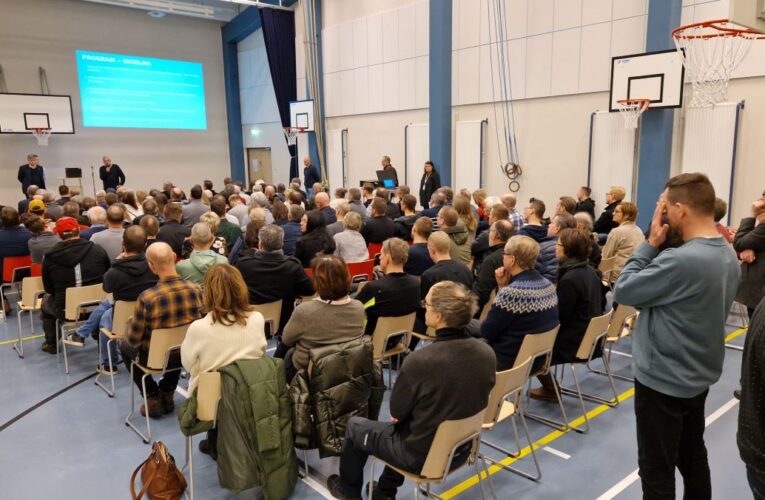 Satamatiestä Sulvalla – Om Hamnvägen i Solf