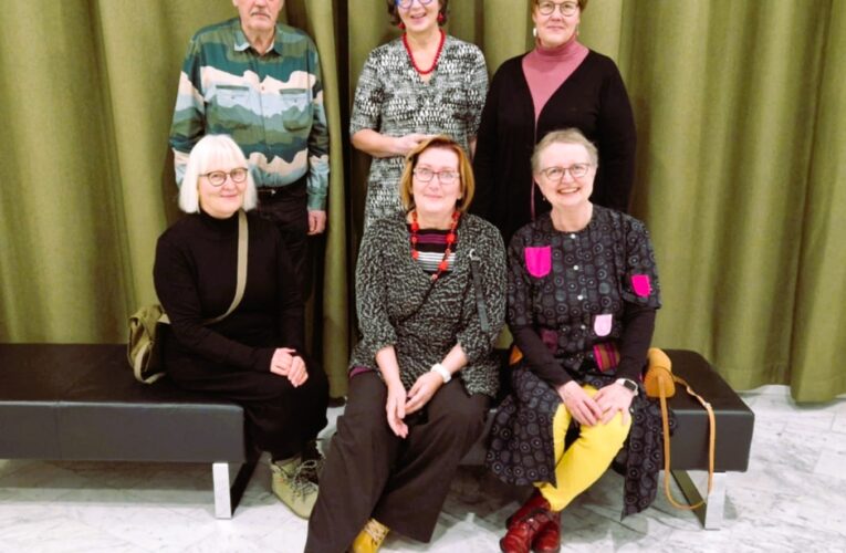 Mussukkien biennaali avoinna – Mussukkibiennalen öppen